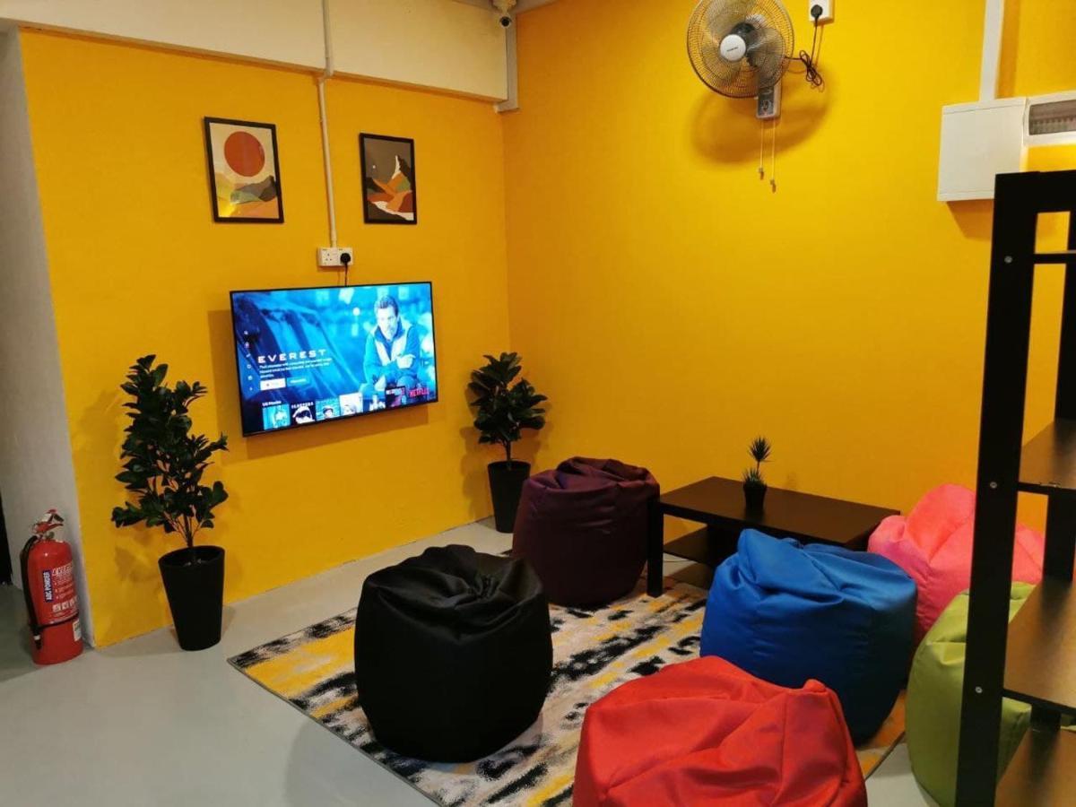 The Cocoon Capsule Hotel Камерон-Хайлендс Экстерьер фото