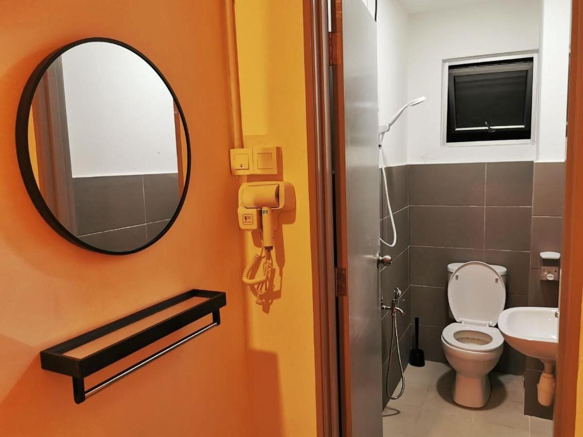 The Cocoon Capsule Hotel Камерон-Хайлендс Экстерьер фото